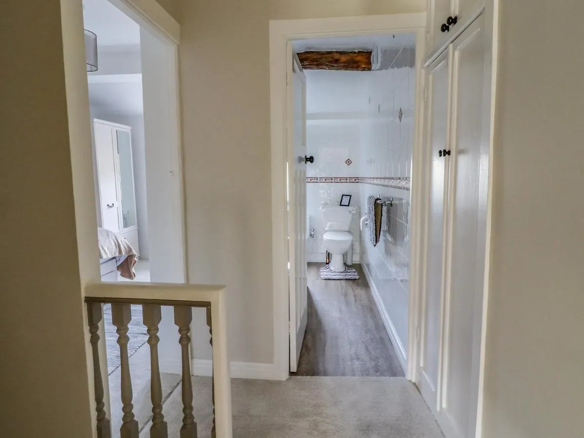 Дом отдыха Sarah'S Cottage Китли